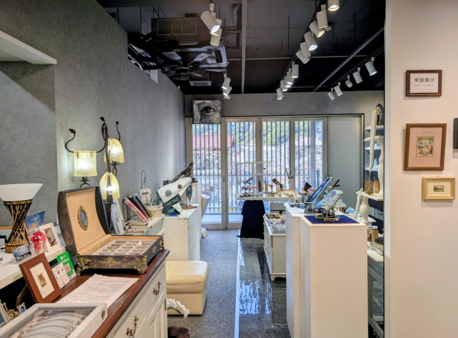 M’sArk KAMAKURA 2F店舗様子